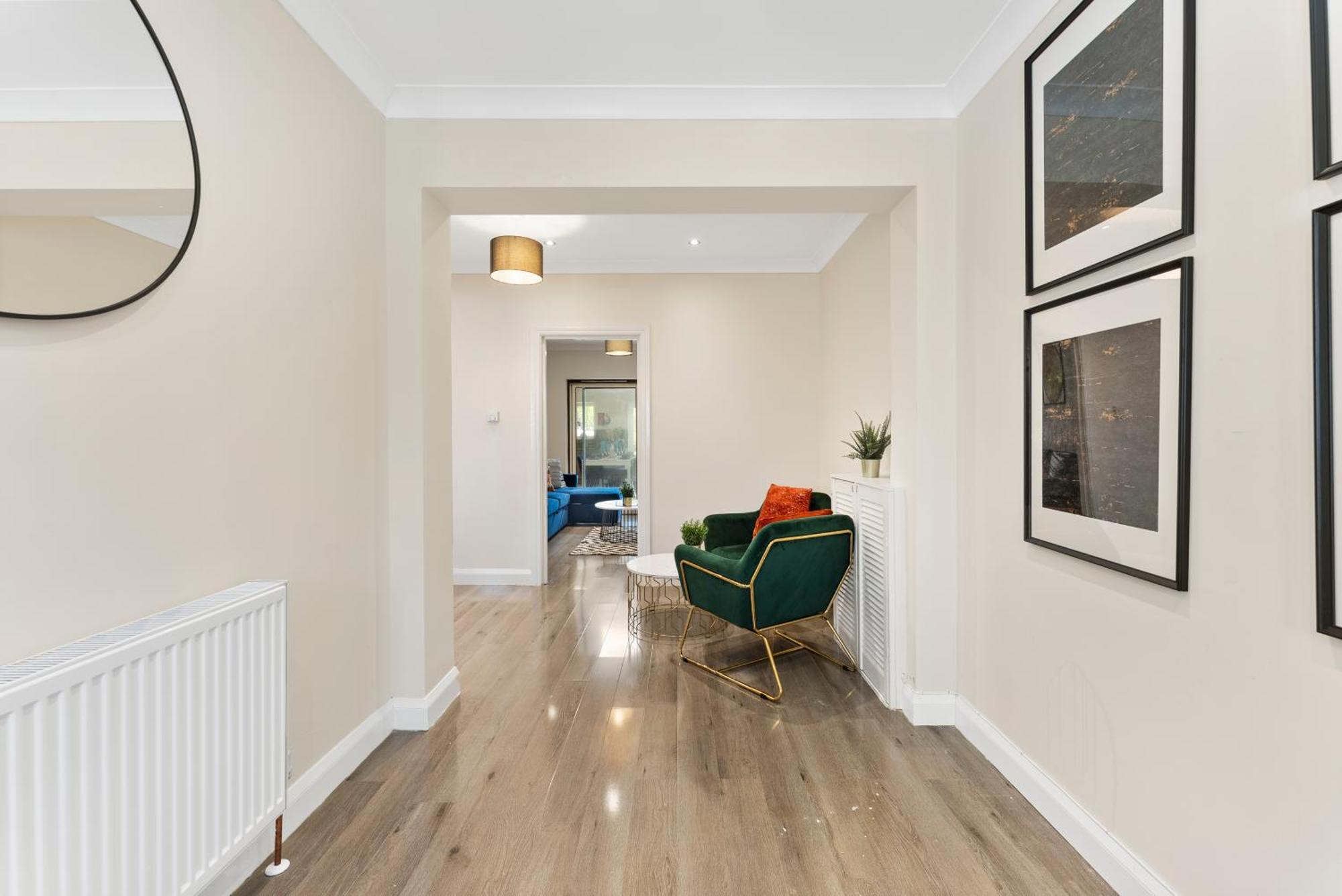 Stylish Wembley Gem - Parking -Sleeps 14 London Luaran gambar