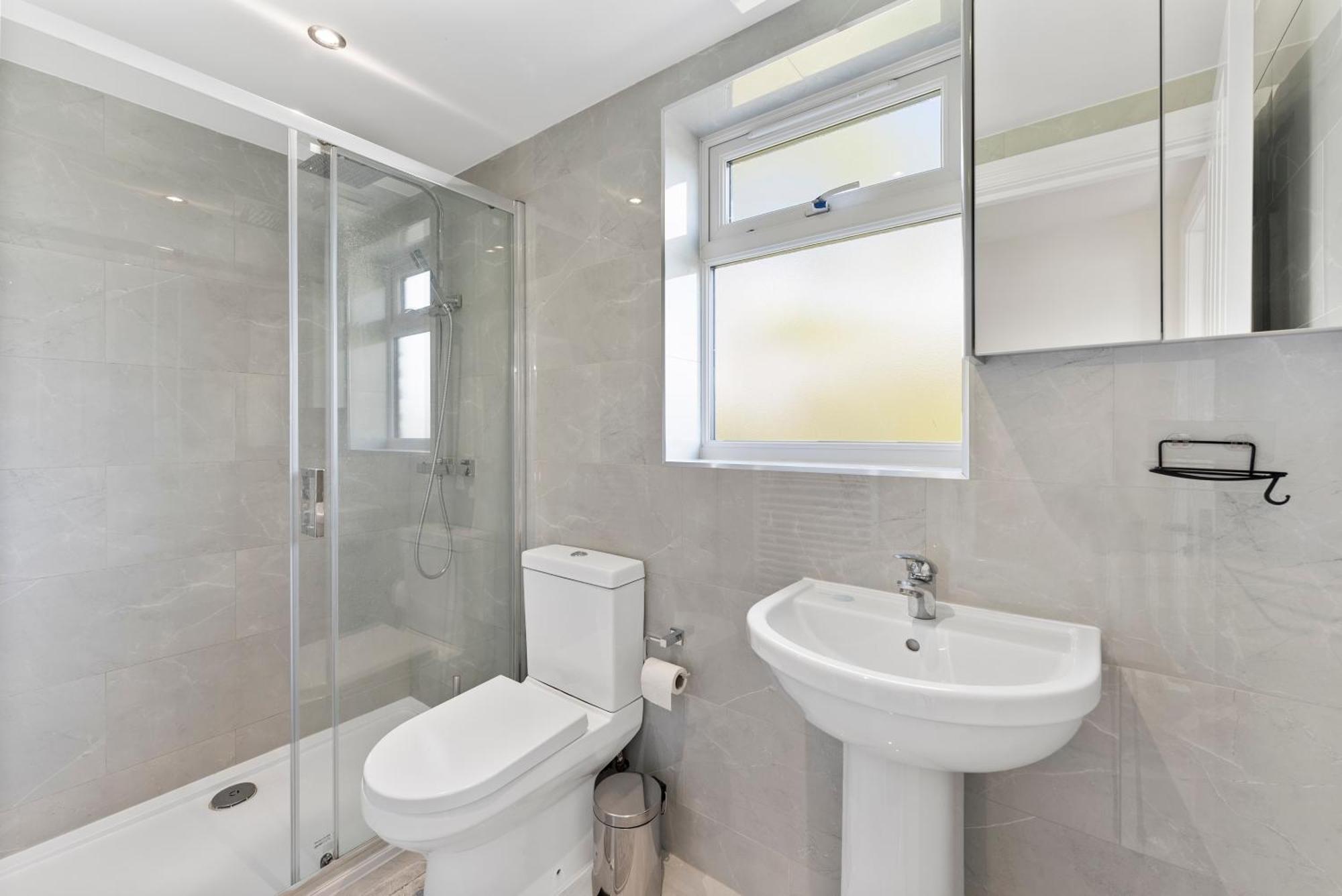 Stylish Wembley Gem - Parking -Sleeps 14 London Luaran gambar